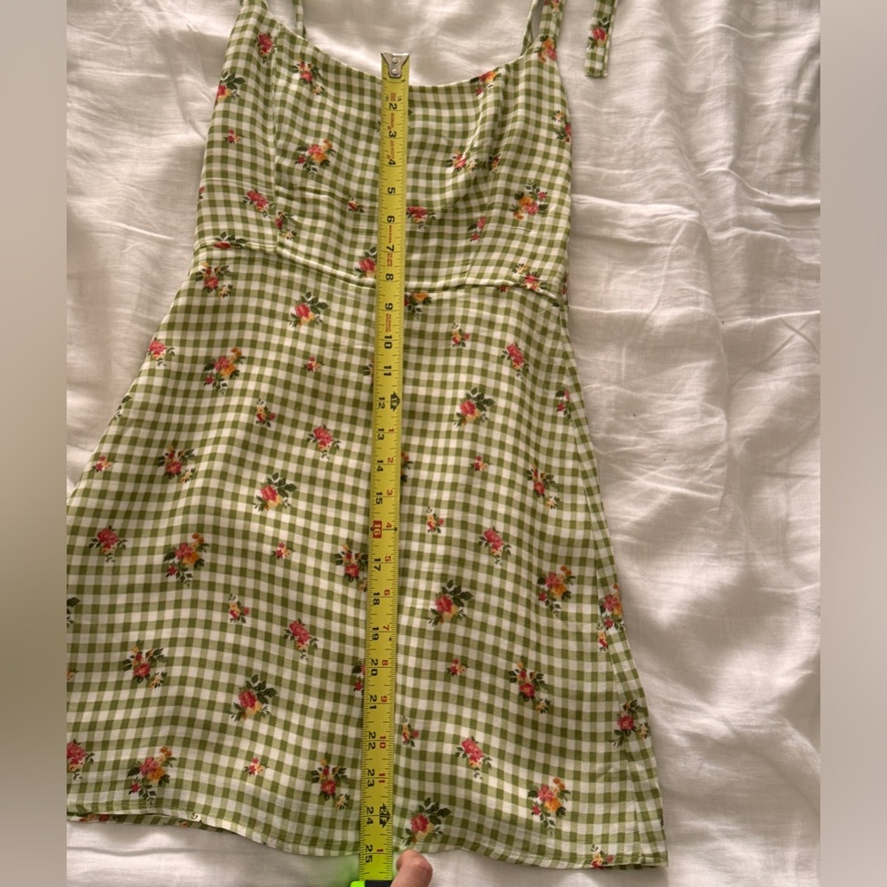 Reformation Annabell Dress in Patio Size 2 - Picture 9 of 9